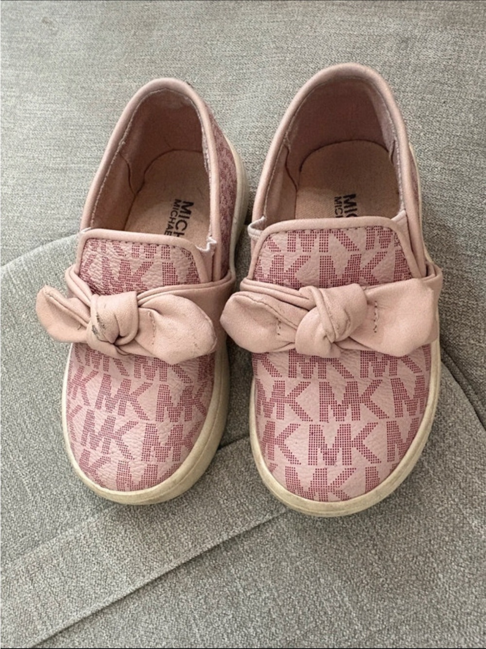 Mk slip ons toddler - Picture 3 of 9